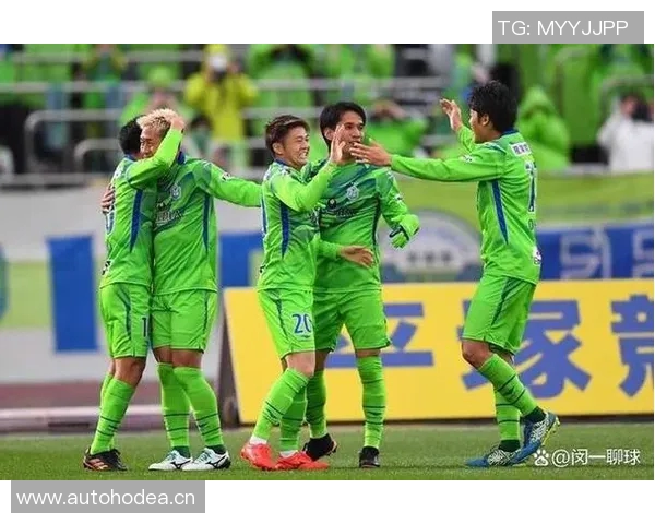 捷克与澳大利亚激战正酣谁能在国际赛场上笑到最后